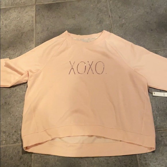 Rae dunn peach xoxo sweatshirt